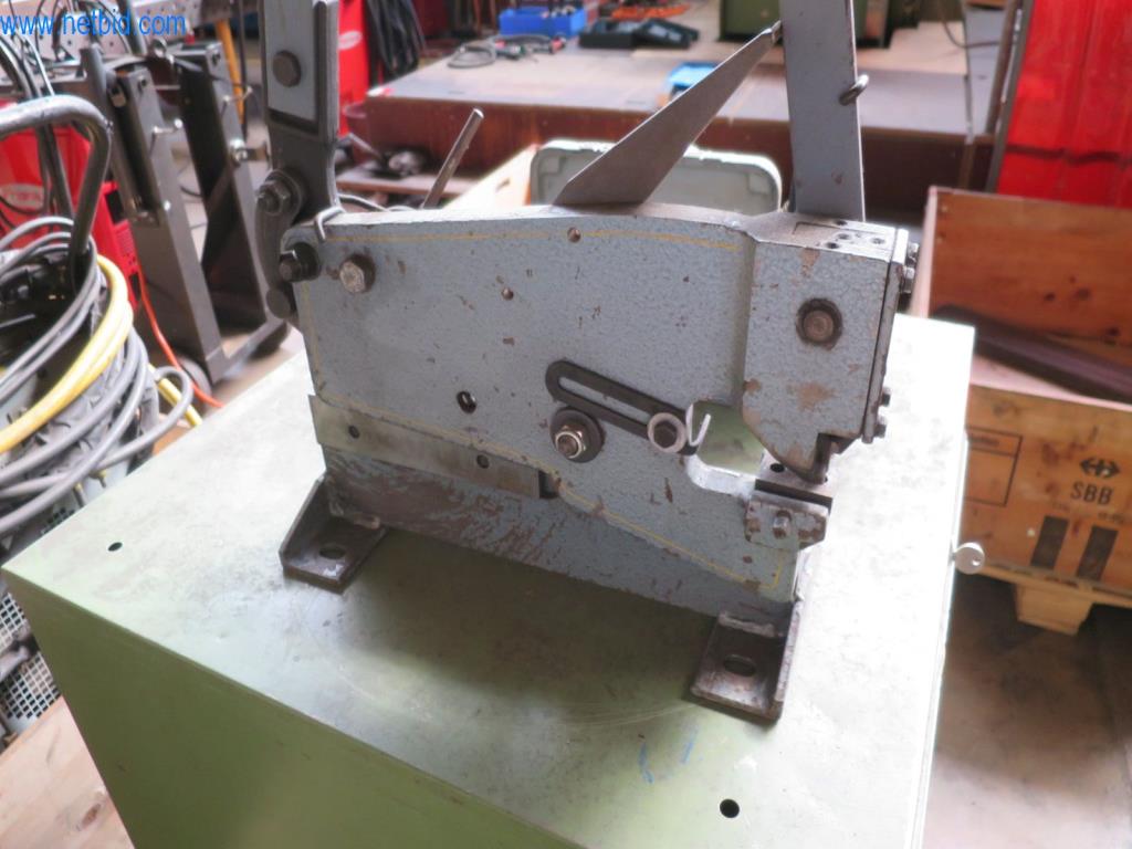 Kompletter Maschinenpark hochwertiger CNC-Bearbeitungsmaschinen-5