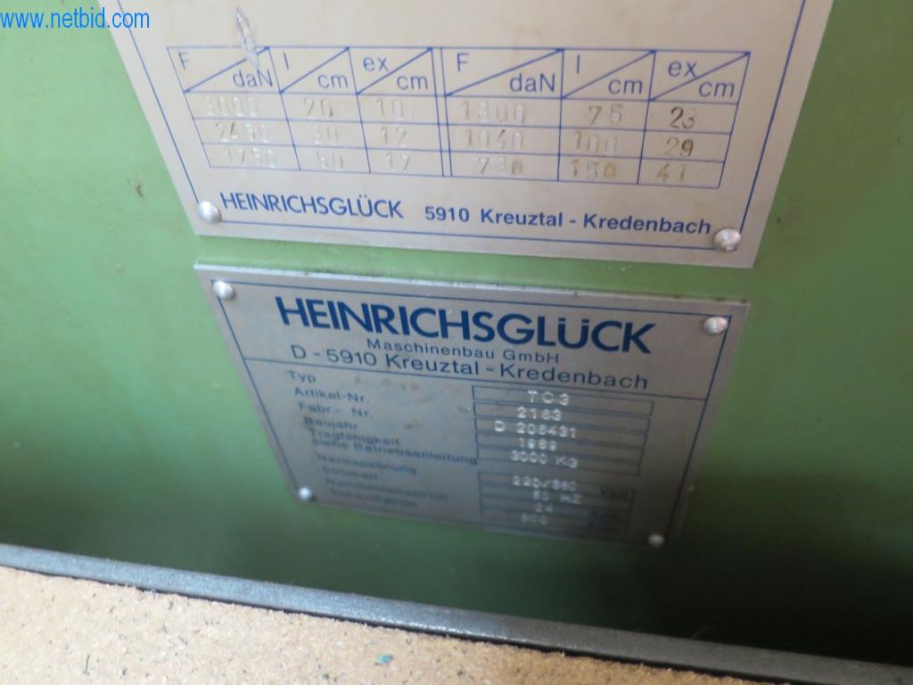 Kompletní sortiment vysoce kvalitních CNC obráběcích strojů-4