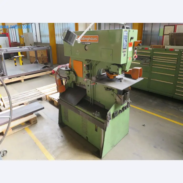 Gama completa de máquinas de processamento CNC de alta qualidade-7