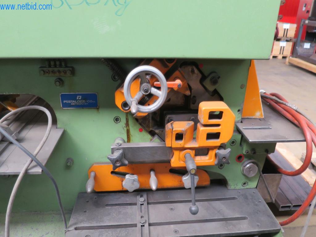 Kompletní sortiment vysoce kvalitních CNC obráběcích strojů-9