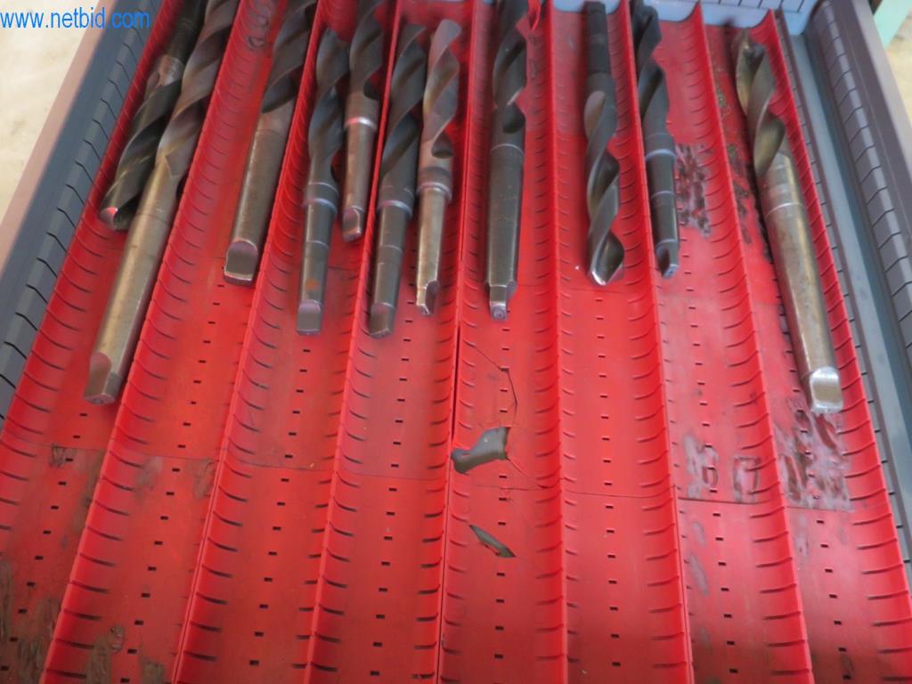 Kompletní sortiment vysoce kvalitních CNC obráběcích strojů-3