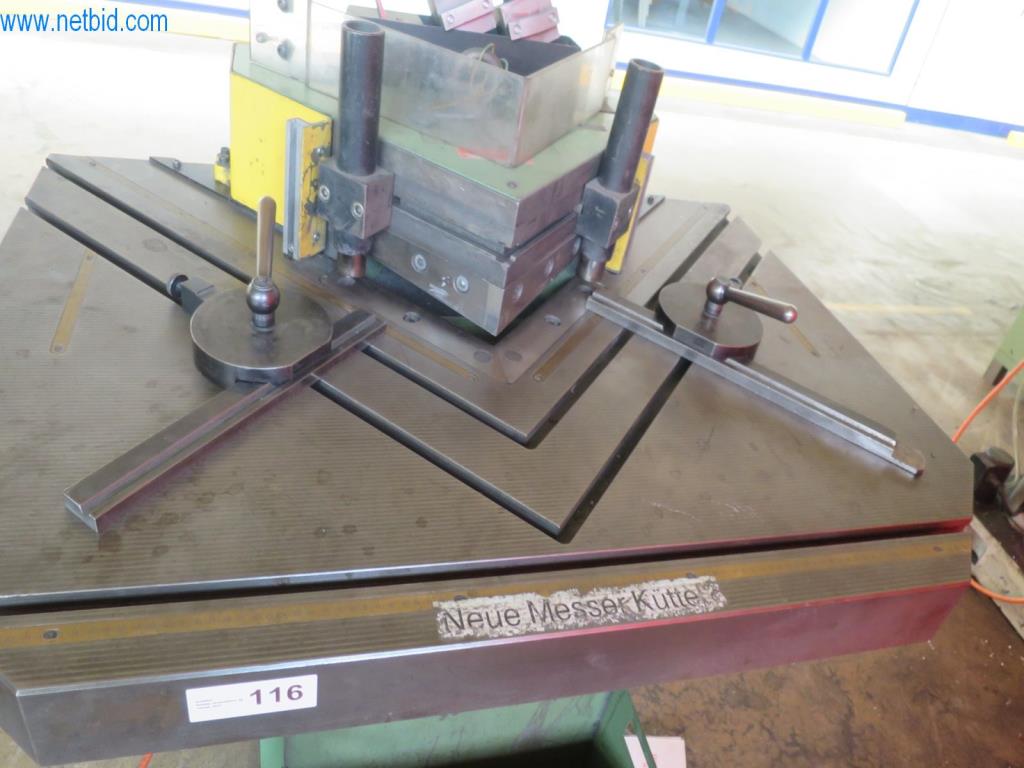 Kompletní sortiment vysoce kvalitních CNC obráběcích strojů-6