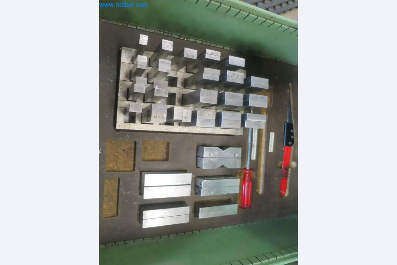 Gama completa de máquinas de processamento CNC de alta qualidade-12