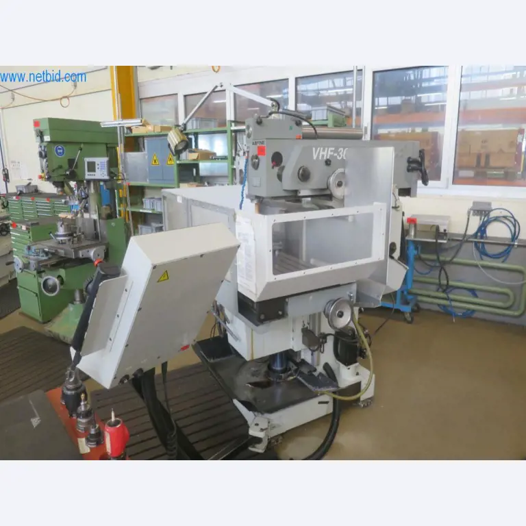 Parc complet de machines d'usinage CNC de haute qualité-4