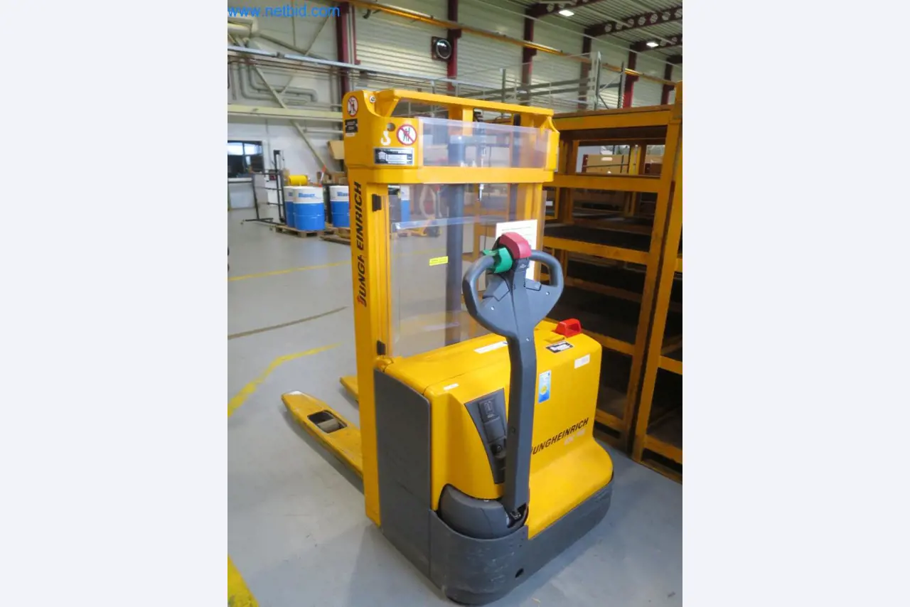 Gama completa de máquinas de processamento CNC de alta qualidade-3