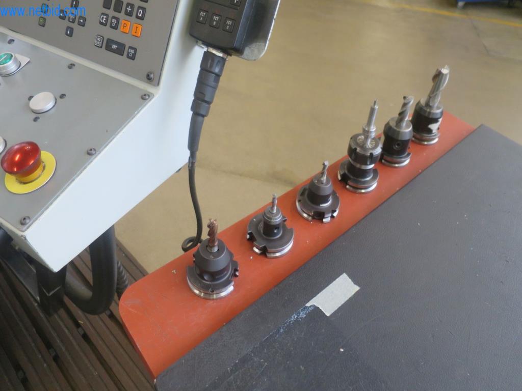 Kompletní sortiment vysoce kvalitních CNC obráběcích strojů-6