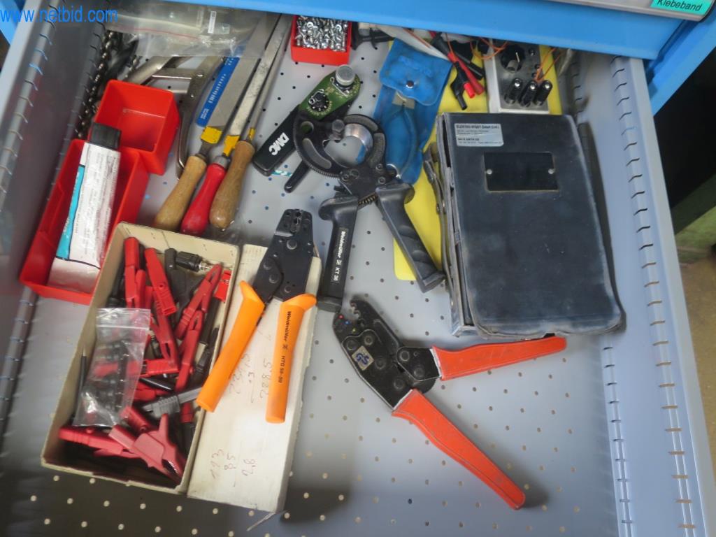 Kompletter Maschinenpark hochwertiger CNC-Bearbeitungsmaschinen-3