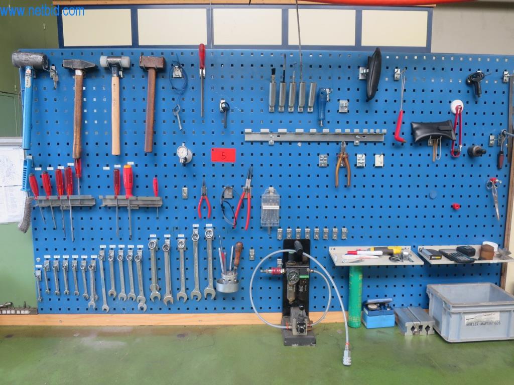 Kompletter Maschinenpark hochwertiger CNC-Bearbeitungsmaschinen-5