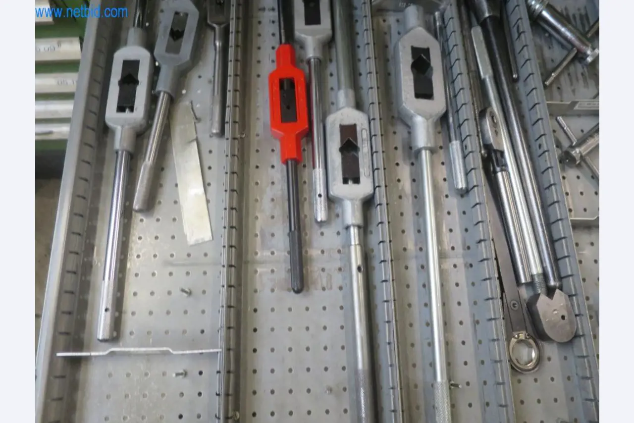 Gama completa de máquinas de processamento CNC de alta qualidade-4