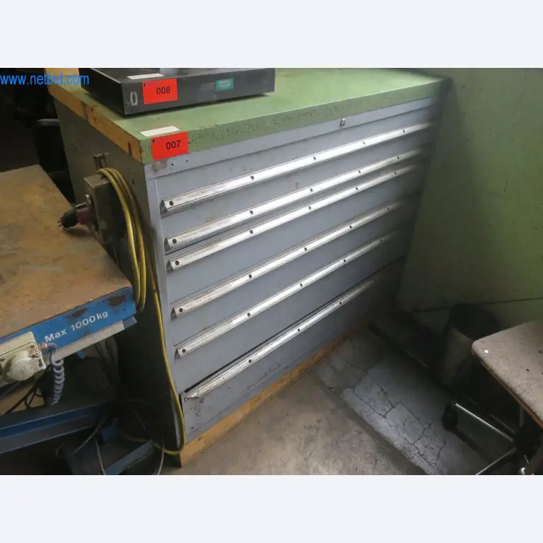 Kompletter Maschinenpark hochwertiger CNC-Bearbeitungsmaschinen-1