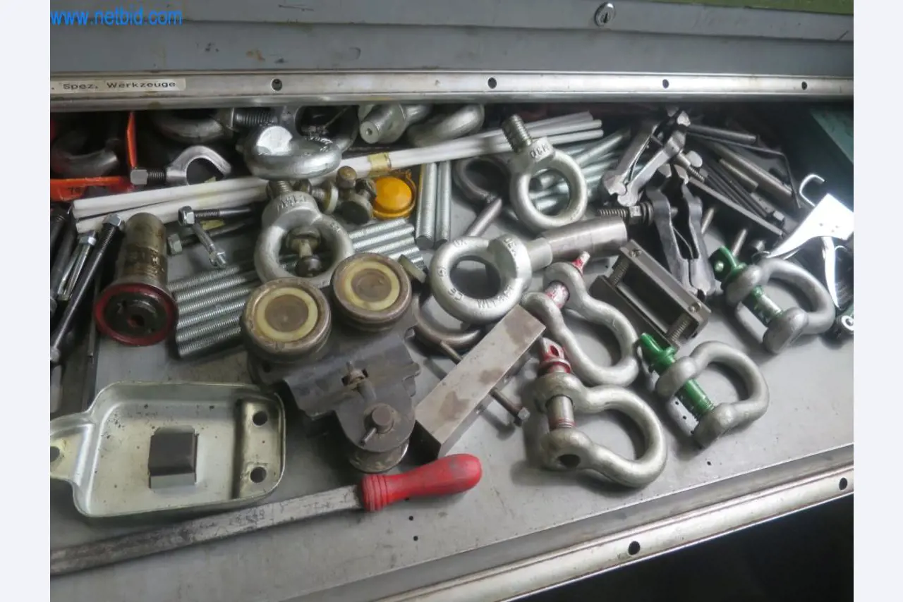 Kompletter Maschinenpark hochwertiger CNC-Bearbeitungsmaschinen-4