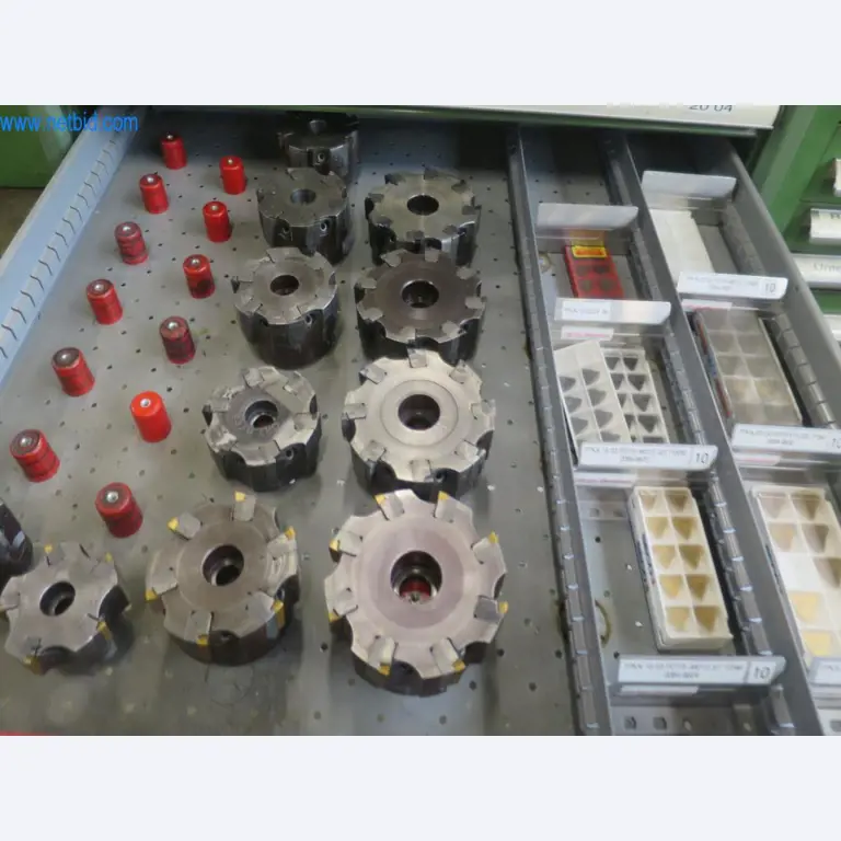 Parc complet de machines d'usinage CNC de haute qualité-3