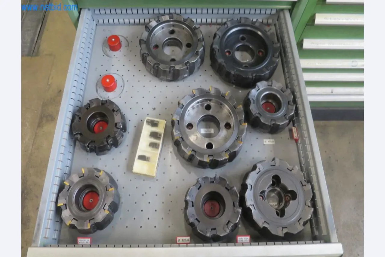 Parc complet de machines d'usinage CNC de haute qualité-5