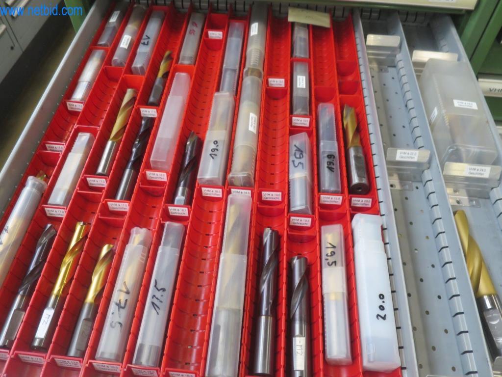 Kompletní sortiment vysoce kvalitních CNC obráběcích strojů-4