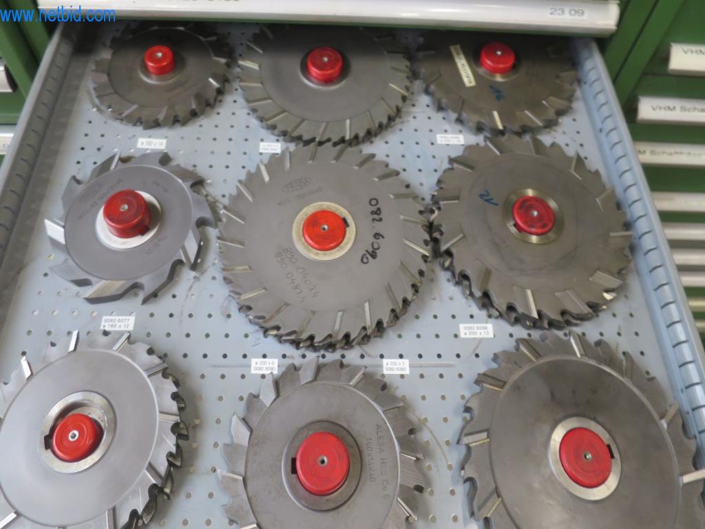 Kompletní sortiment vysoce kvalitních CNC obráběcích strojů-10