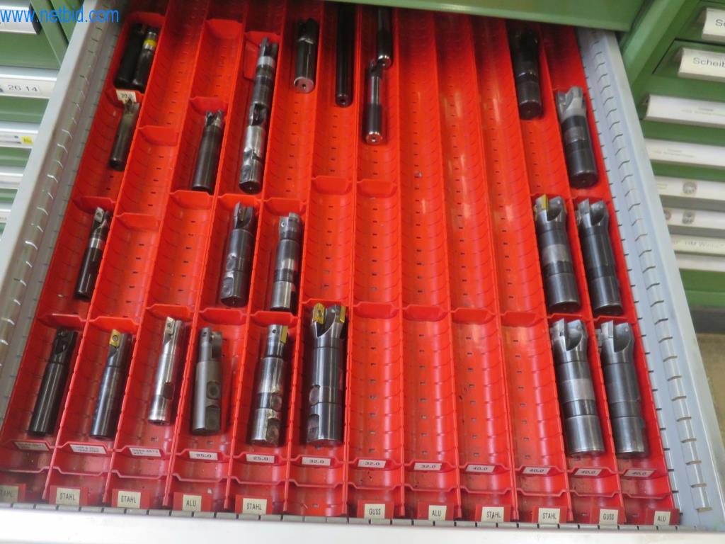 Kompletní sortiment vysoce kvalitních CNC obráběcích strojů-5