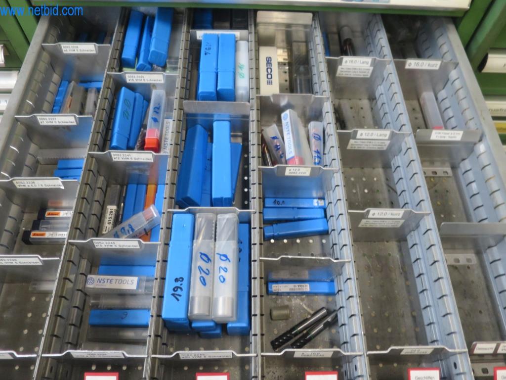 Kompletní sortiment vysoce kvalitních CNC obráběcích strojů-3