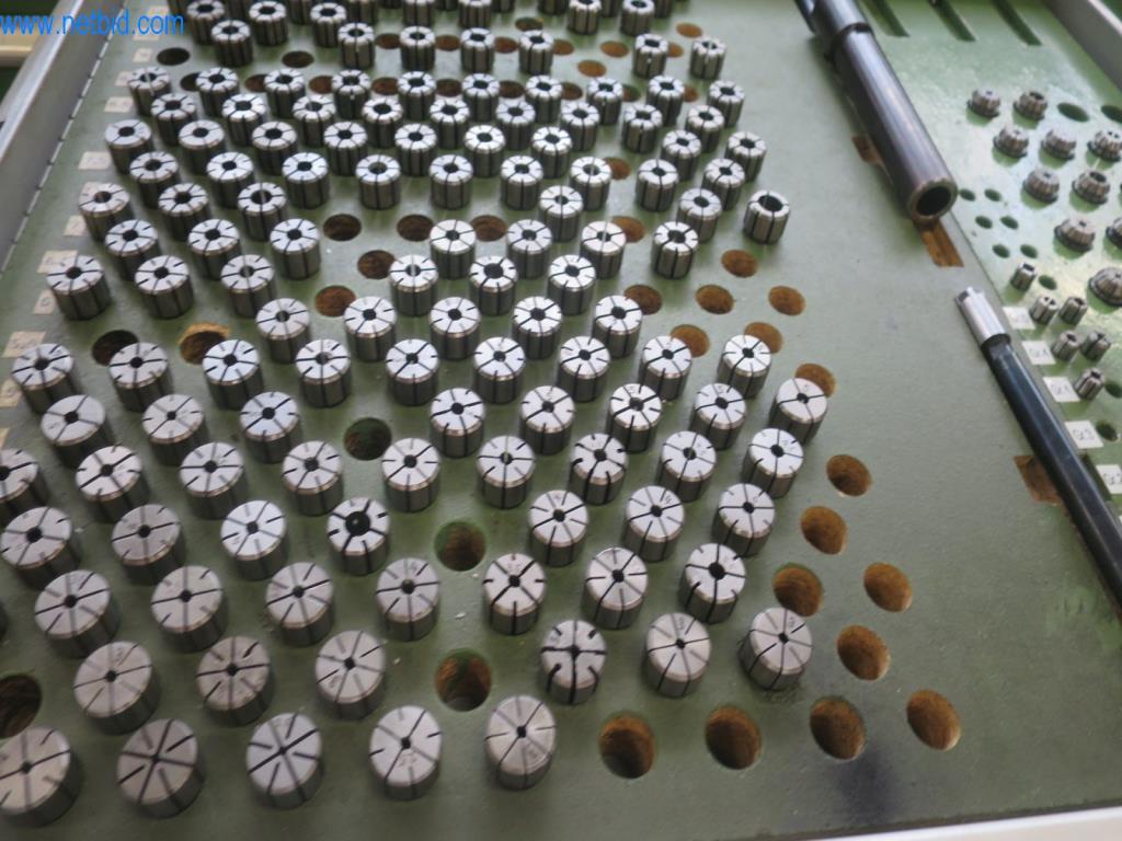 Kompletní sortiment vysoce kvalitních CNC obráběcích strojů-3