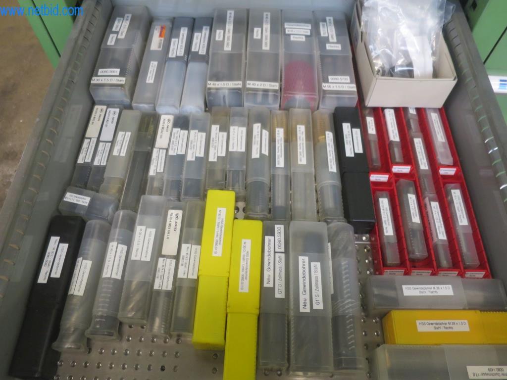 Kompletní sortiment vysoce kvalitních CNC obráběcích strojů-2