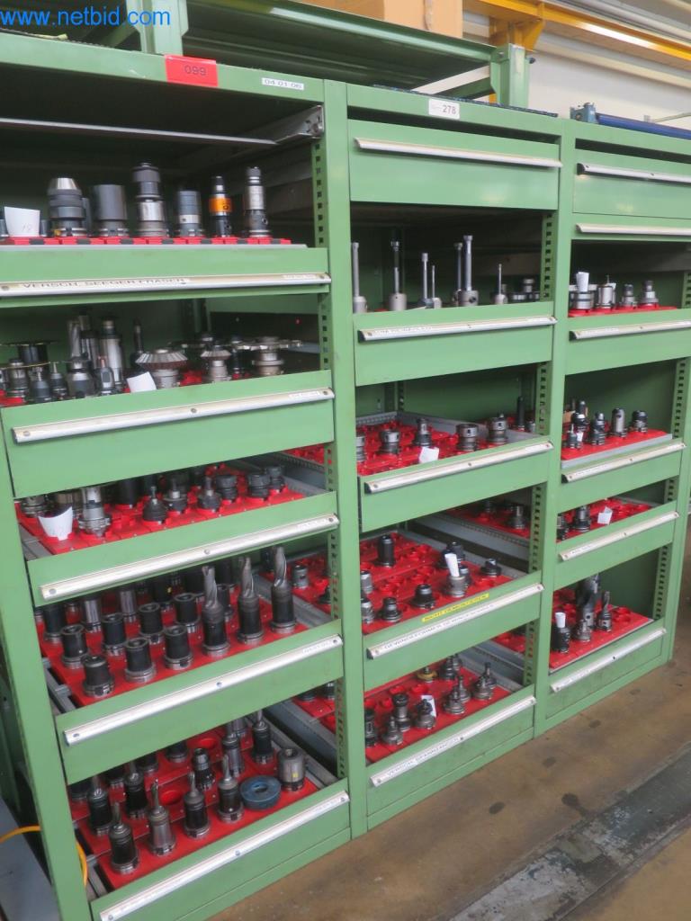 Kompletní sortiment vysoce kvalitních CNC obráběcích strojů-1