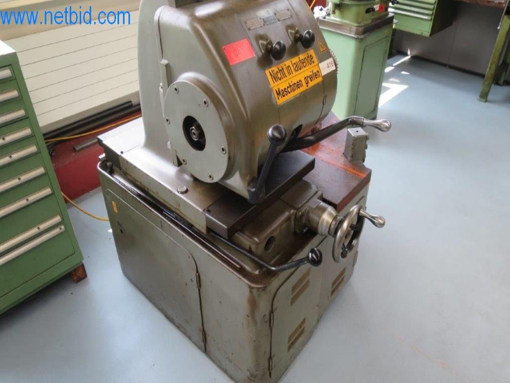 Kompletní sortiment vysoce kvalitních CNC obráběcích strojů-1