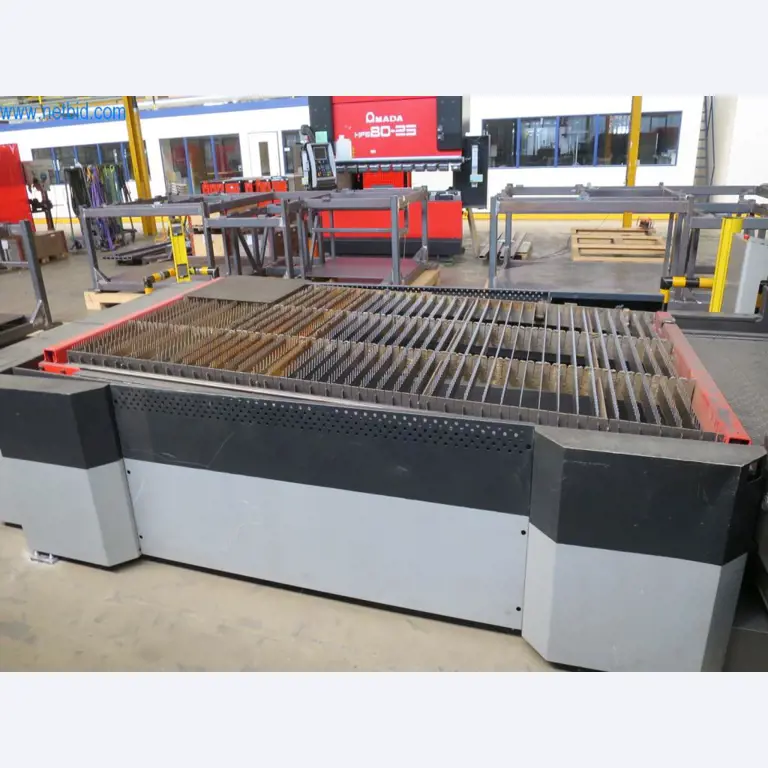 Gama completa de máquinas de processamento CNC de alta qualidade-11