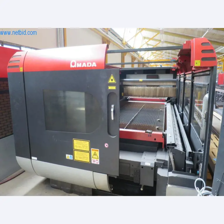 Gama completa de máquinas de processamento CNC de alta qualidade-3