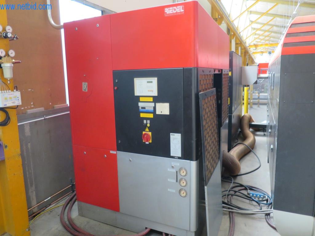 Kompletní sortiment vysoce kvalitních CNC obráběcích strojů-5