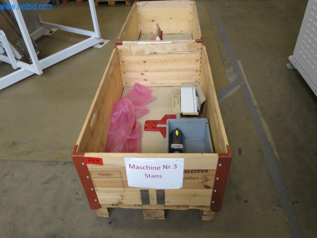 Kompletní sortiment vysoce kvalitních CNC obráběcích strojů-8