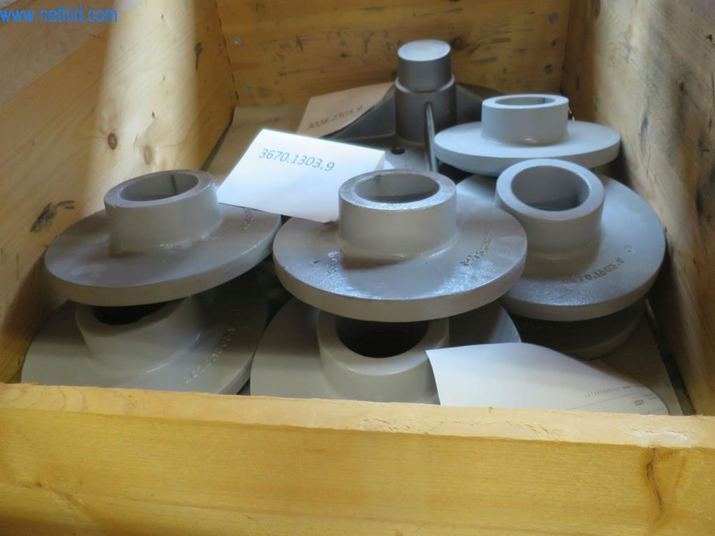 Kompletní sortiment vysoce kvalitních CNC obráběcích strojů-8