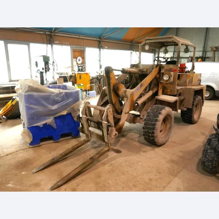 Matériel d'exploitation et de bureau du secteur minier-13