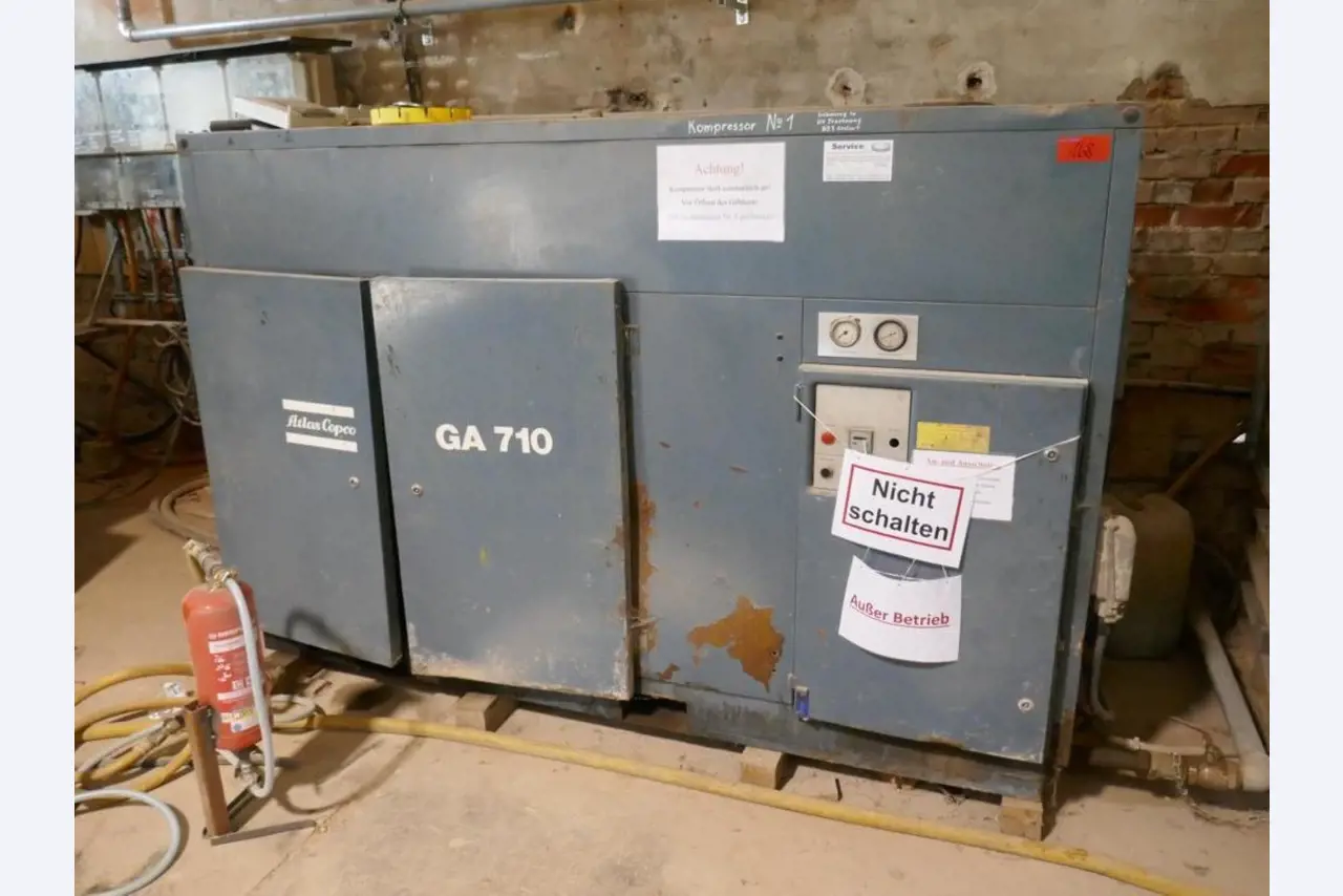 Matériel d'exploitation et de bureau du secteur minier-17