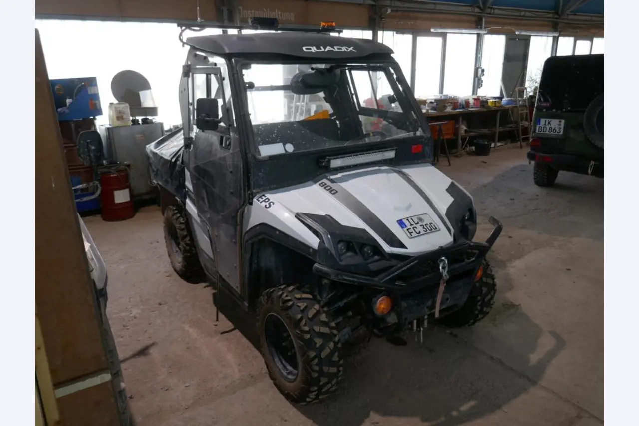 Matériel d'exploitation et de bureau du secteur minier-4