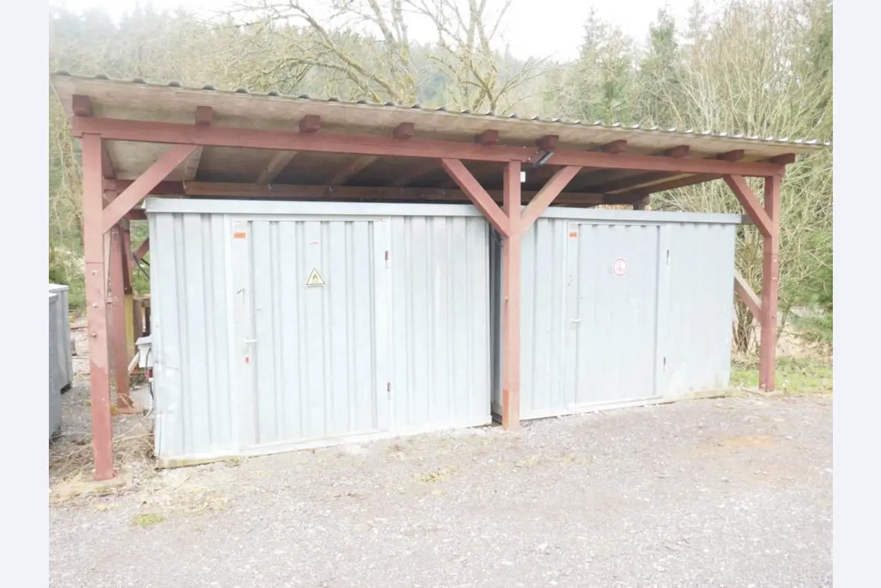 Matériel d'exploitation et de bureau du secteur minier-8