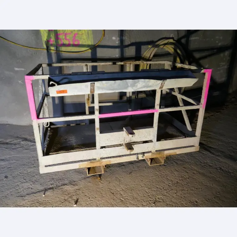 Matériel d'exploitation et de bureau du secteur minier-9