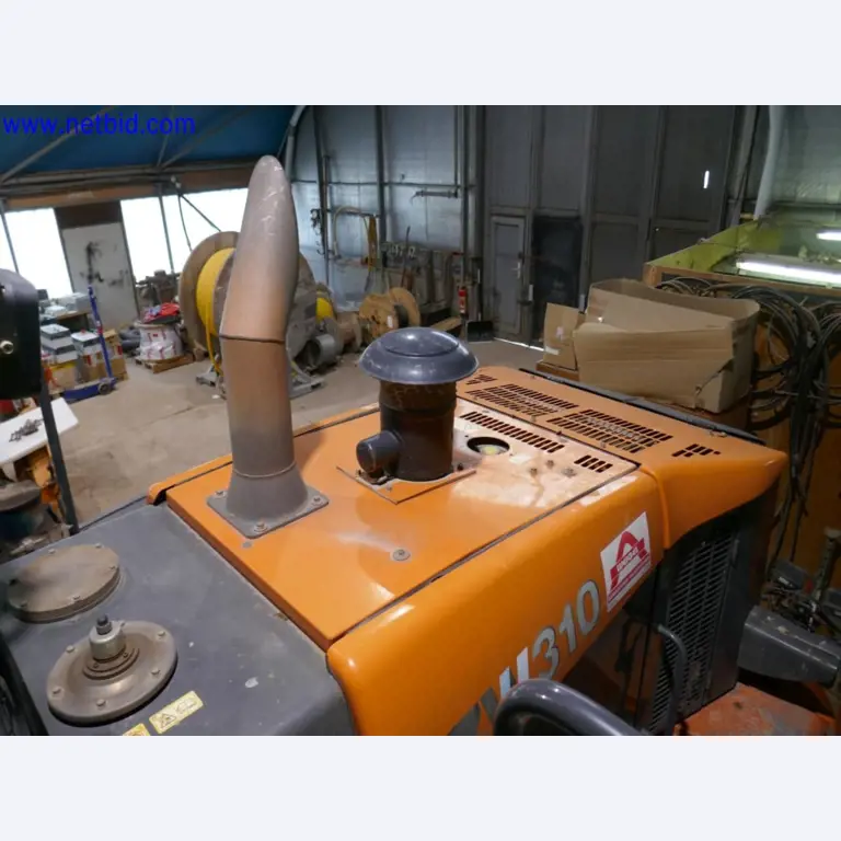 Matériel d'exploitation et de bureau du secteur minier-12