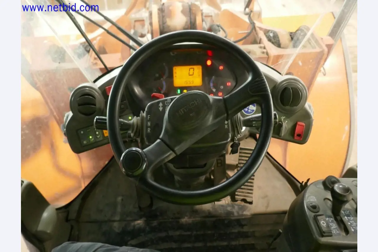 Matériel d'exploitation et de bureau du secteur minier-16