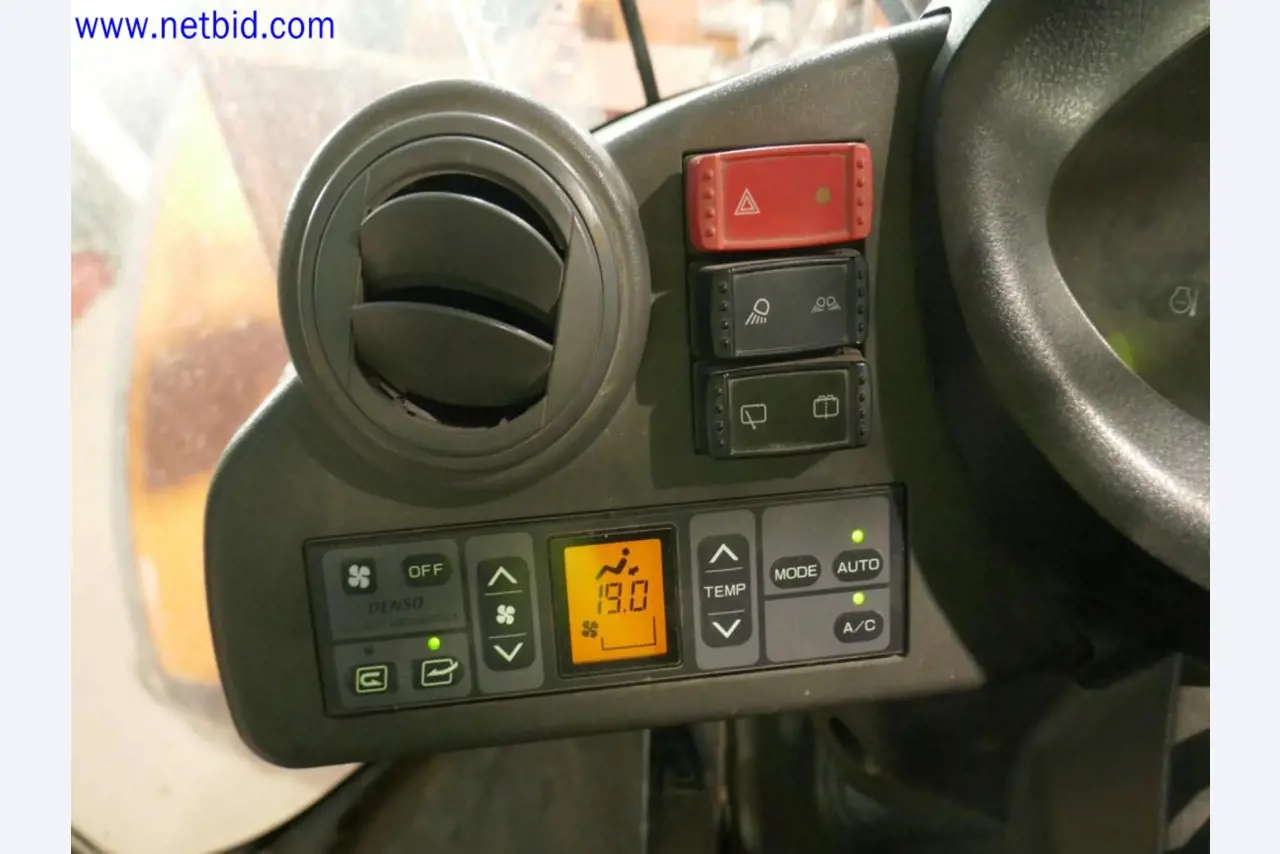 Matériel d'exploitation et de bureau du secteur minier-17