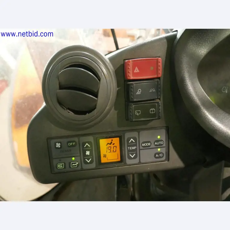 Matériel d'exploitation et de bureau du secteur minier-17