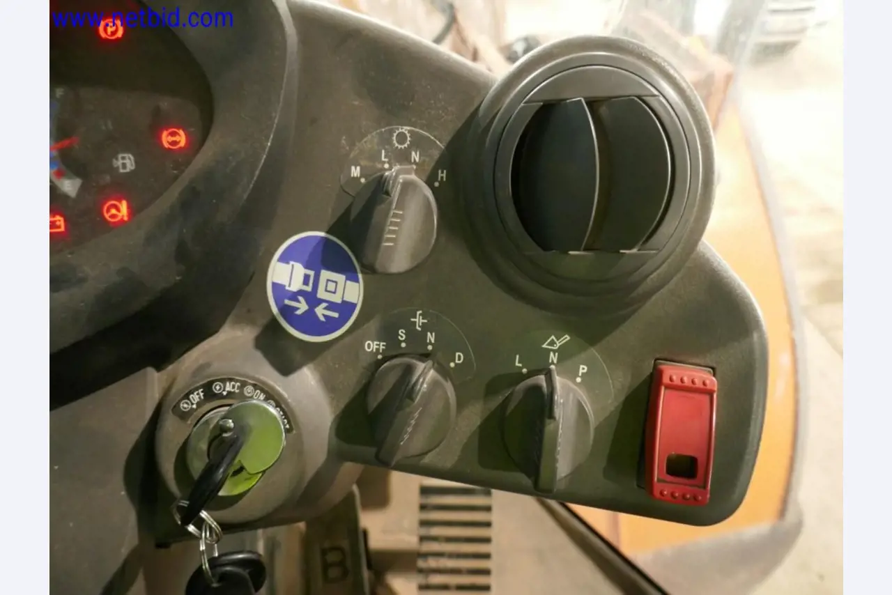 Matériel d'exploitation et de bureau du secteur minier-18