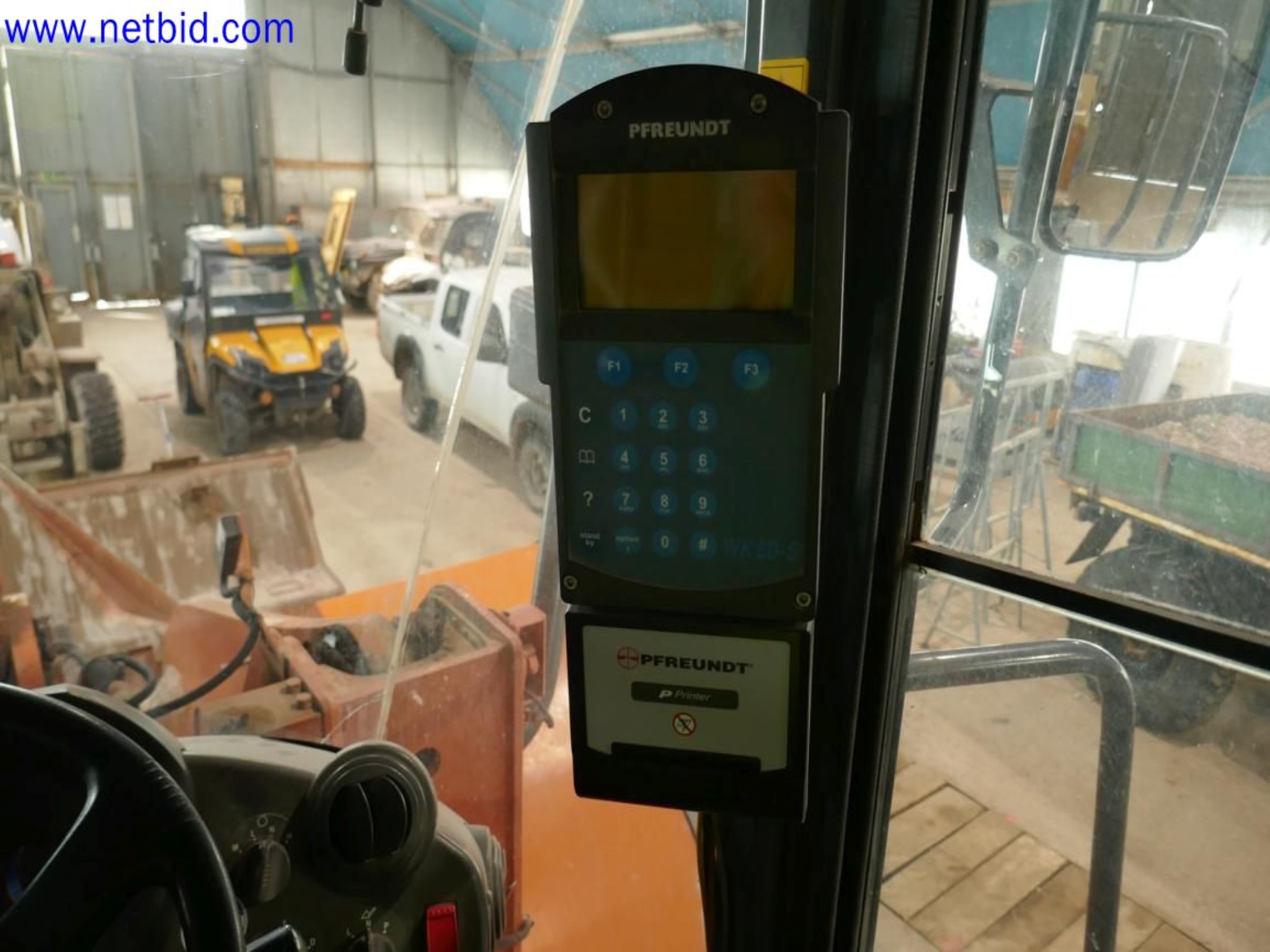 Matériel d'exploitation et de bureau du secteur minier-19