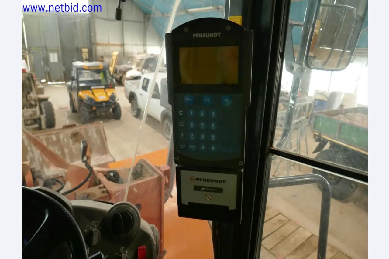 Matériel d'exploitation et de bureau du secteur minier-19