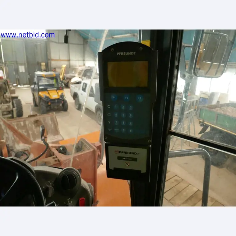 Matériel d'exploitation et de bureau du secteur minier-19