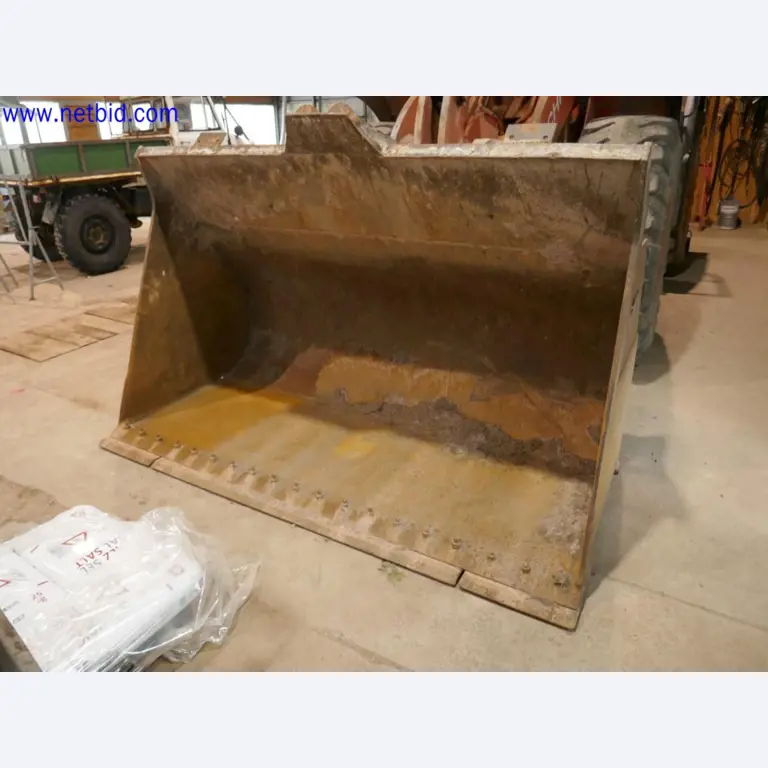 Matériel d'exploitation et de bureau du secteur minier-20