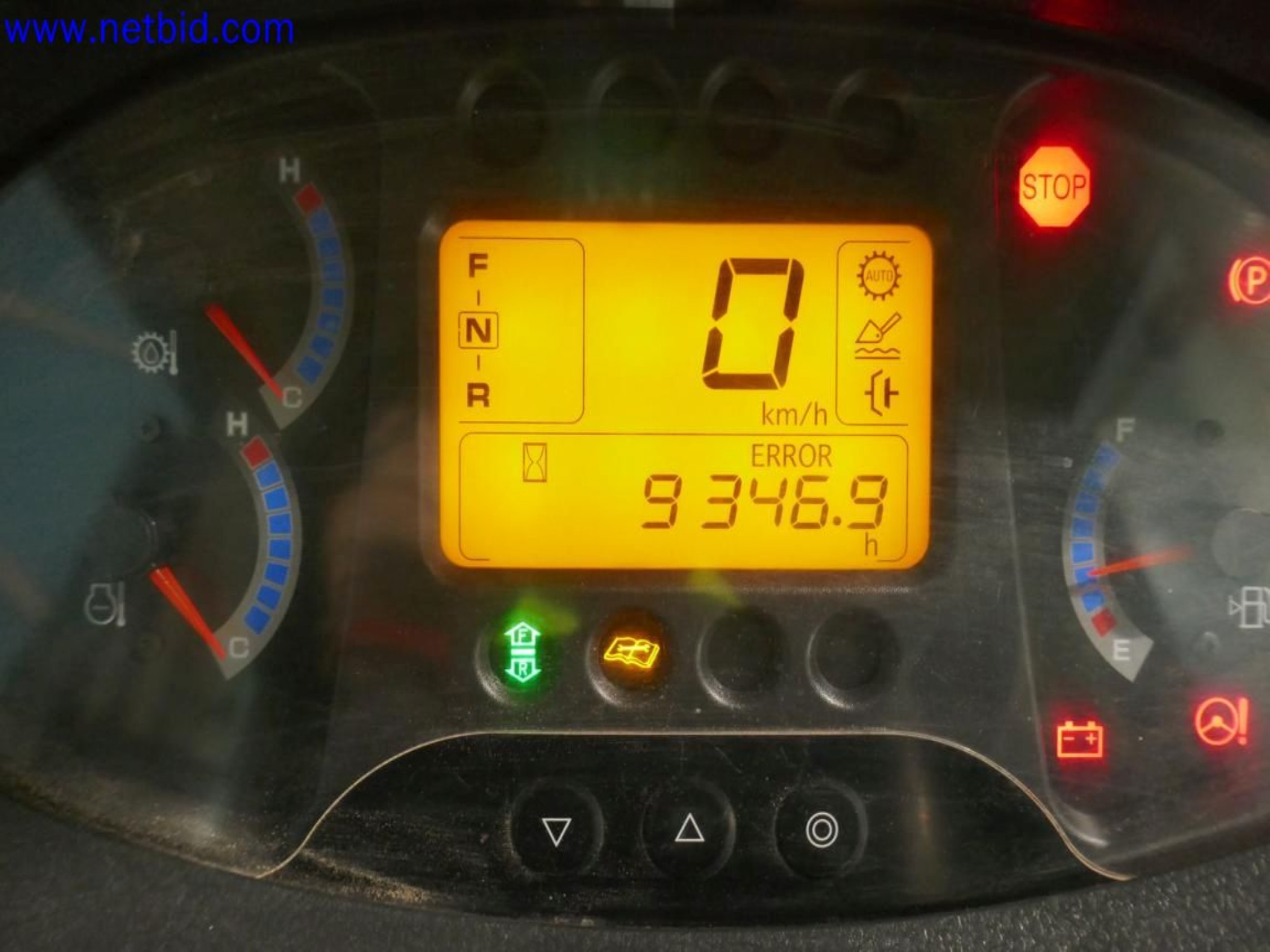 Matériel d'exploitation et de bureau du secteur minier-21