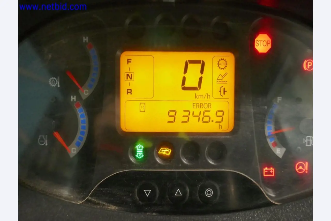 Matériel d'exploitation et de bureau du secteur minier-21