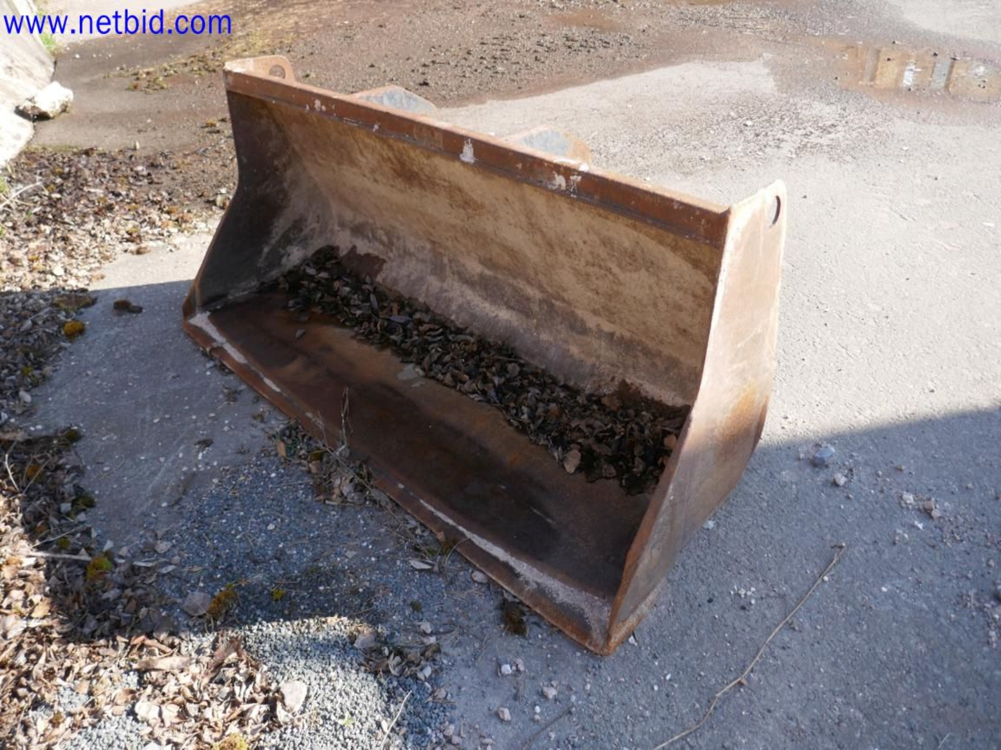 Sprzęt operacyjny i biurowy z sektora górniczego-12