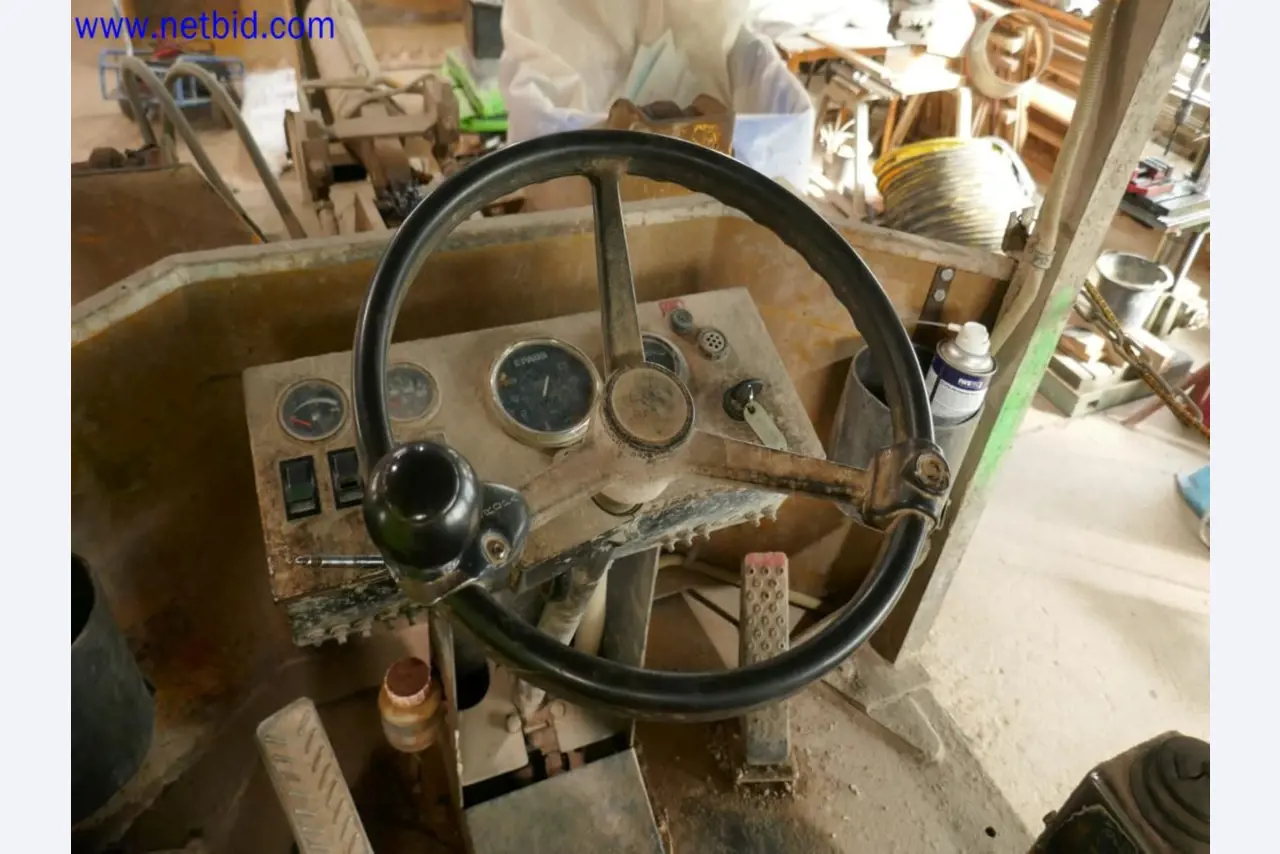 Sprzęt operacyjny i biurowy z sektora górniczego-4