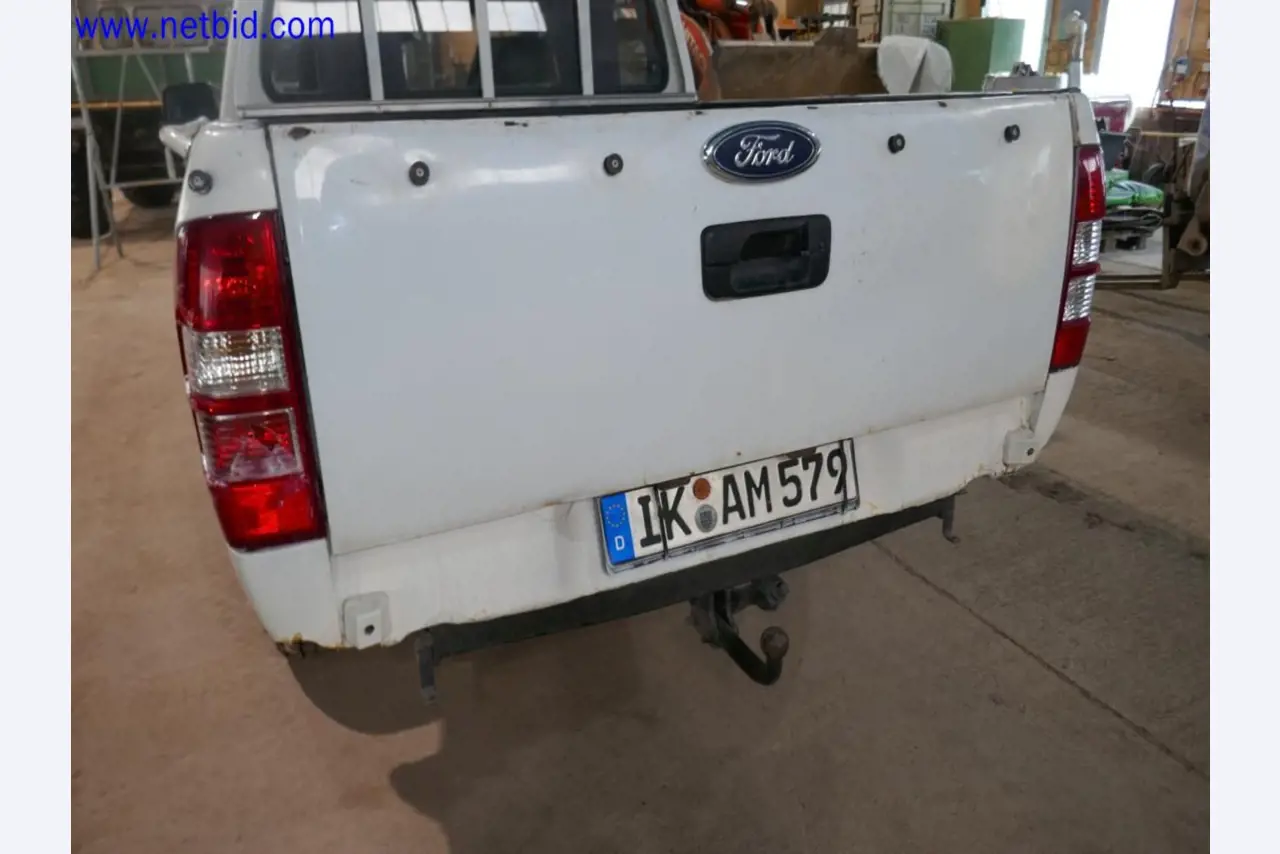 Sprzęt operacyjny i biurowy z sektora górniczego-16