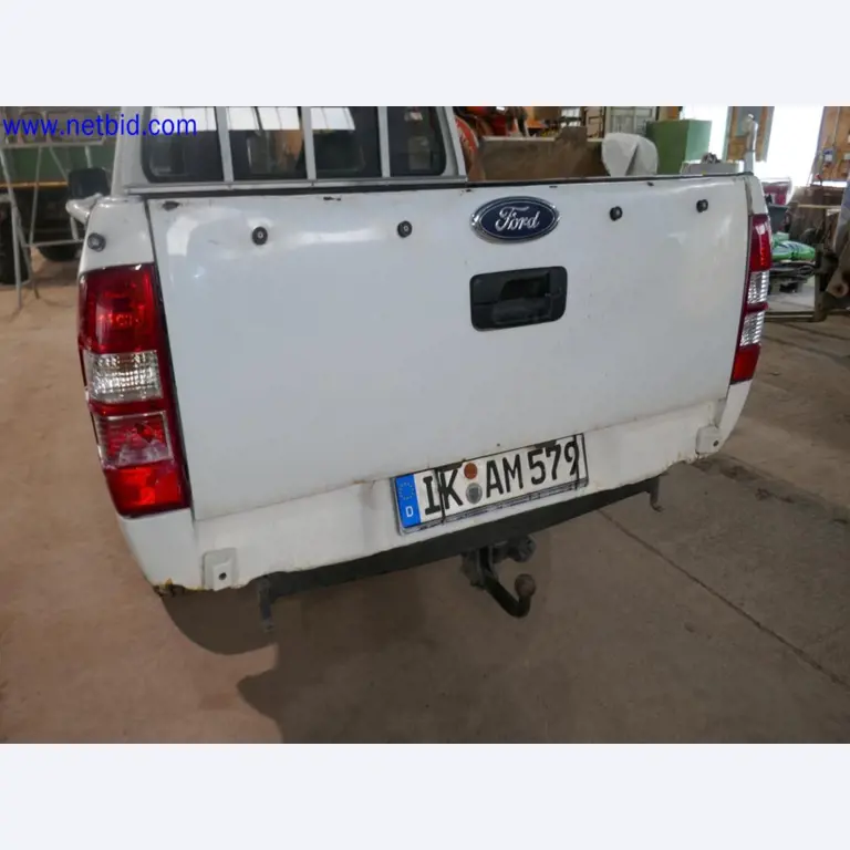 Sprzęt operacyjny i biurowy z sektora górniczego-16